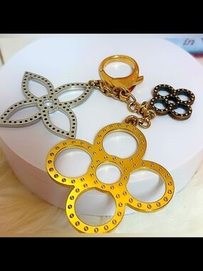 LOUIS VUITTON Bijoux Sac Tapage Gold Silver Metal CK1121 Bag Charm Key Holder